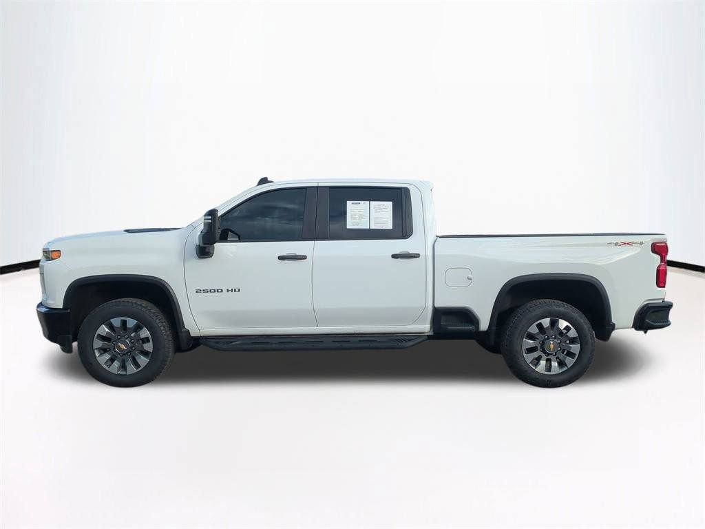 Used 2021 Chevrolet Silverado 2500 Custom w/ Custom Value Package image 8