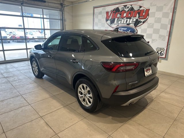 Used 2025 Ford Escape Active image 5