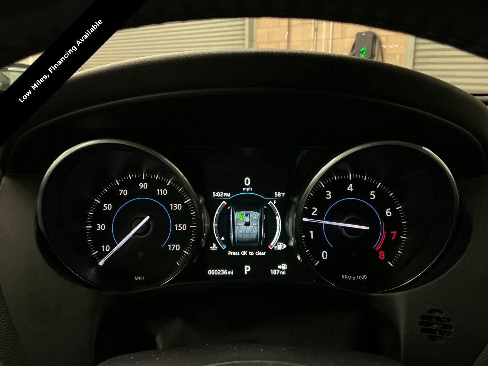 Used 2017 Jaguar F-PACE Prestige image 21