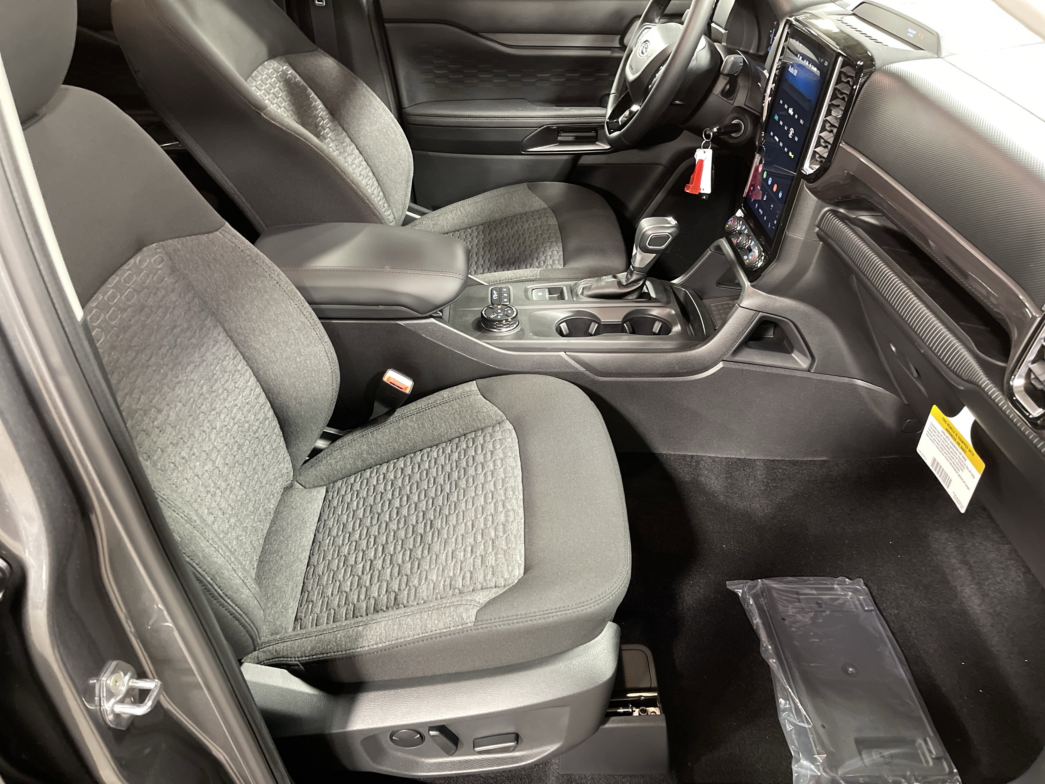 New 2025 Ford Ranger XLT image 15