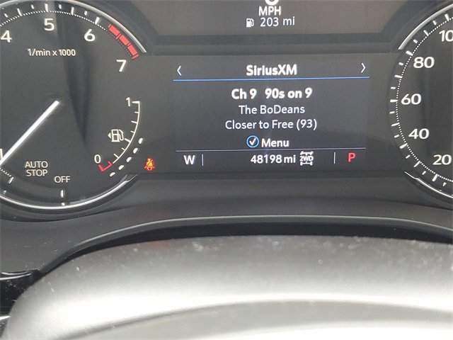 Certified 2022 Cadillac XT5 Premium Luxury image 16