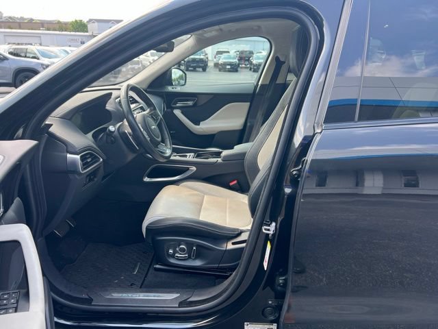 Used 2019 Jaguar F-PACE R-Sport AWD/4WD image 29