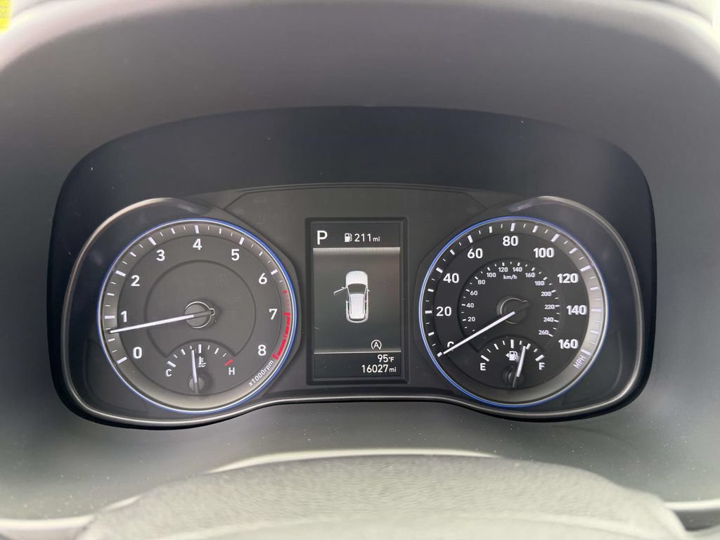 Certified 2023 Hyundai Kona SE w/ Cargo Package AWD/4WD image 26