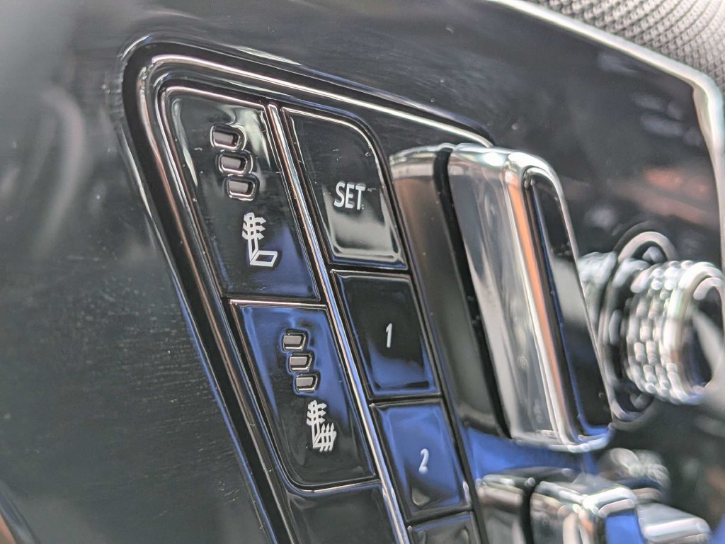 Certified 2027 Cadillac Optiq Luxury RWD image 25