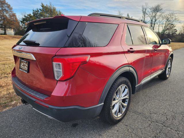 Used 2020 Ford Explorer XLT w/ Equipment Group 202A image 6