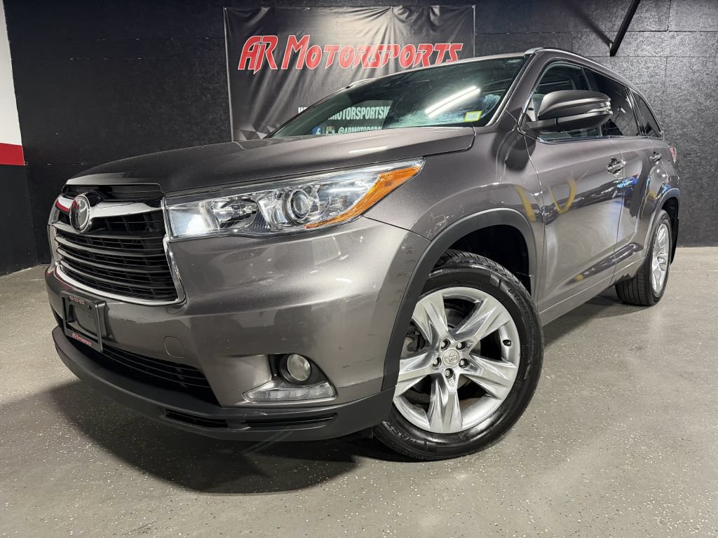Used 2014 Toyota Highlander Limited Platinum AWD/4WD image 1