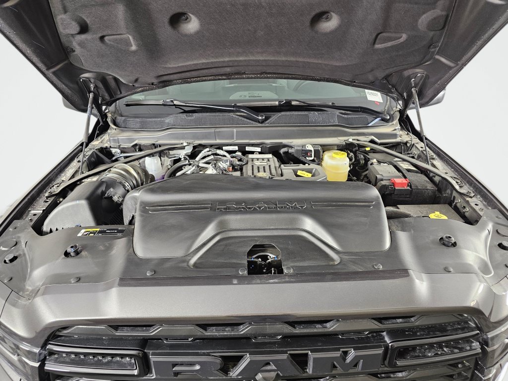 New 2026 RAM 3500 Big Horn AWD/4WD image 13