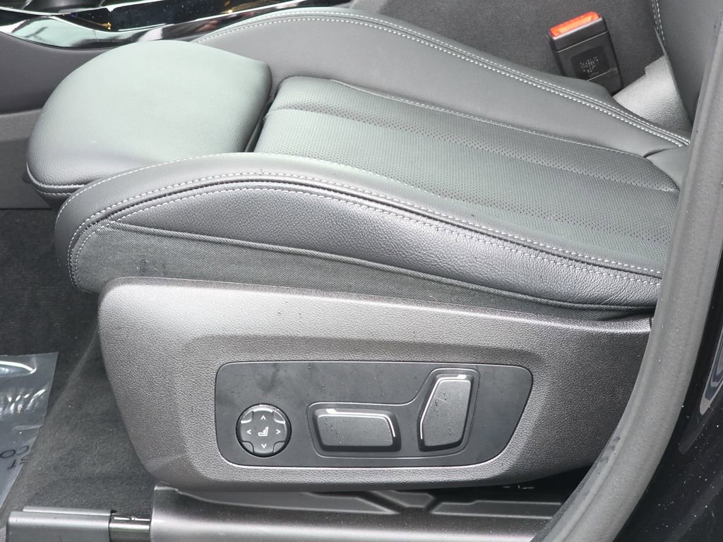 Used 2024 BMW X3 xDrive30i w/ Premium Package image 33
