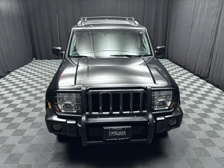 Used 2010 Jeep Commander Limited image 8