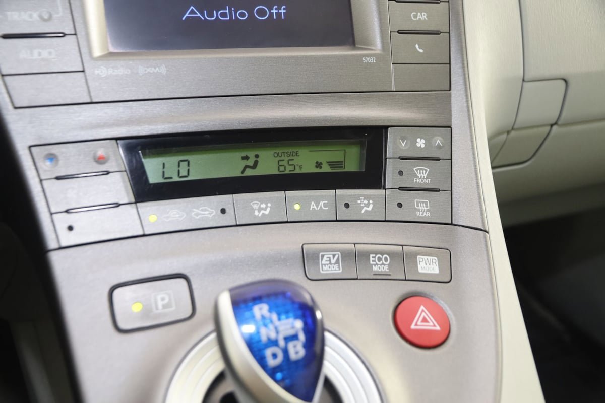 Used 2013 Toyota Prius Three FWD image 23