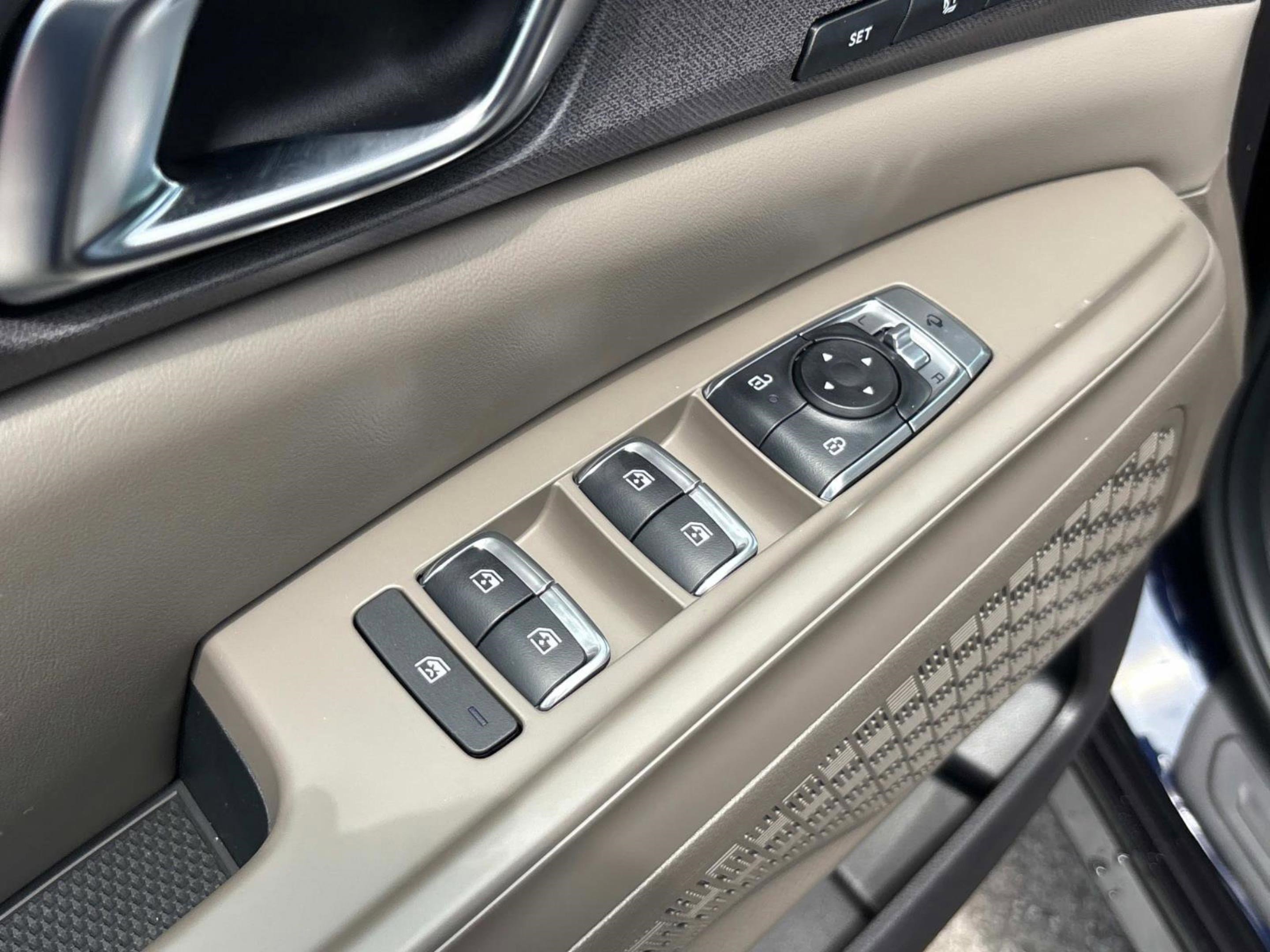 New 2026 Kia Carnival EX image 19