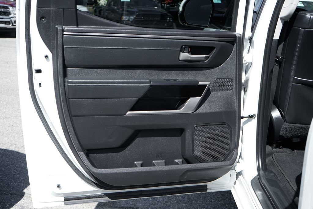 Used 2022 Toyota Tundra Limited AWD/4WD image 40