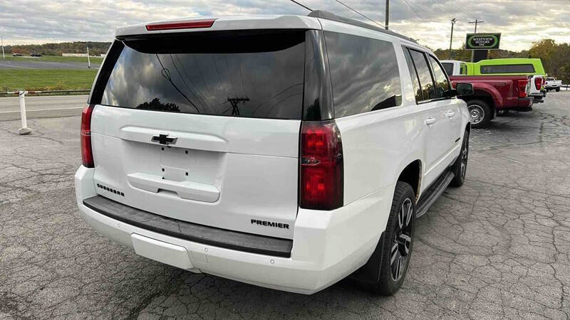 Used 2019 Chevrolet Suburban Premier AWD/4WD image 6