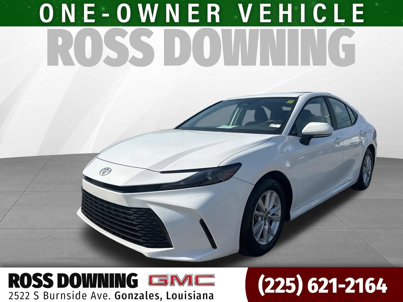 Used 2025 Toyota Camry LE FWD image 1