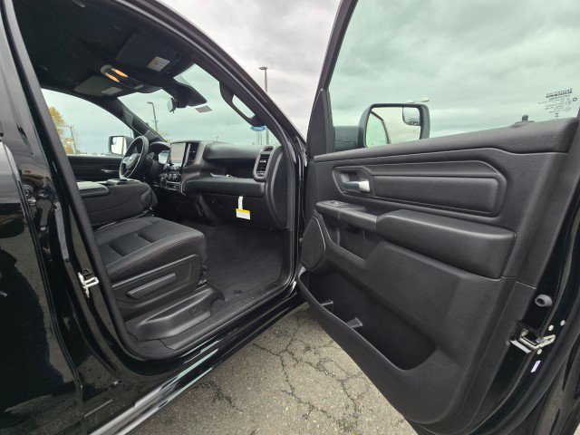 New 2026 RAM 1500 Classic Warlock image 10