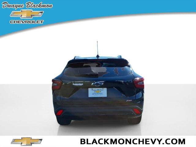New 2026 Chevrolet Trax RS w/ Driver Confidence Package FWD image 4