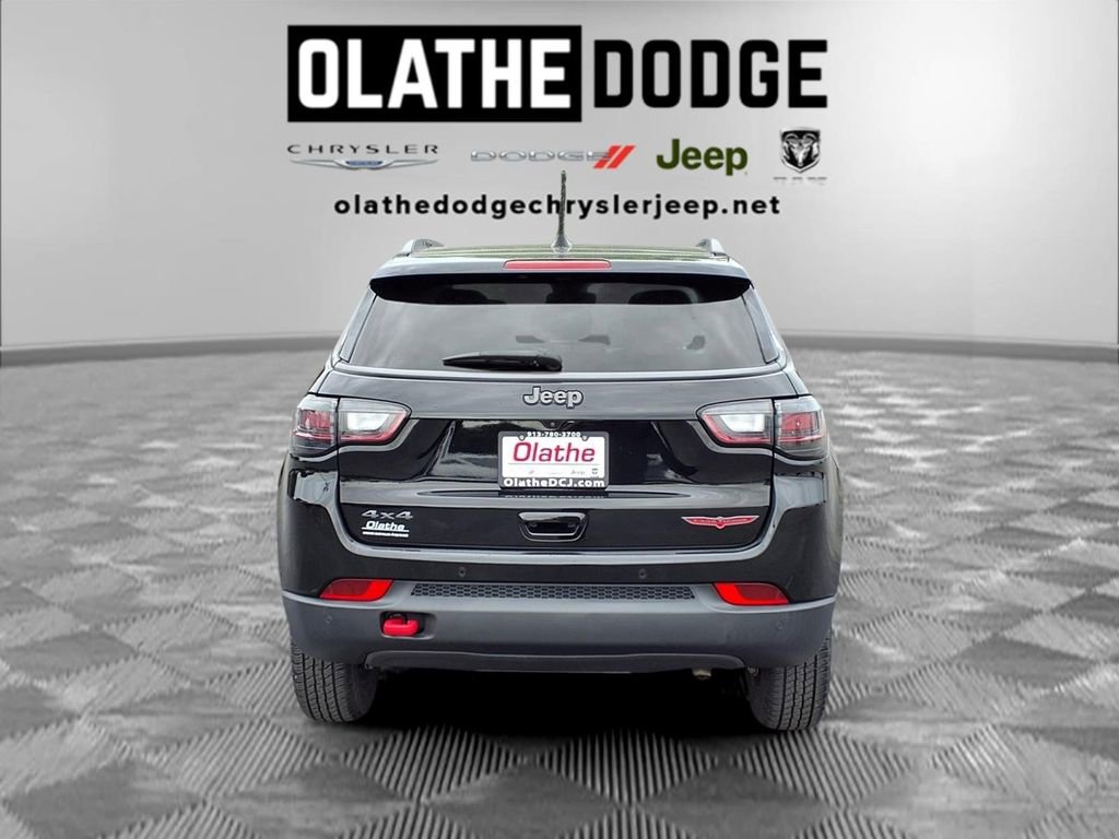 Used 2022 Jeep Compass Trailhawk w/ Trailhawk Elite Group AWD/4WD image 28