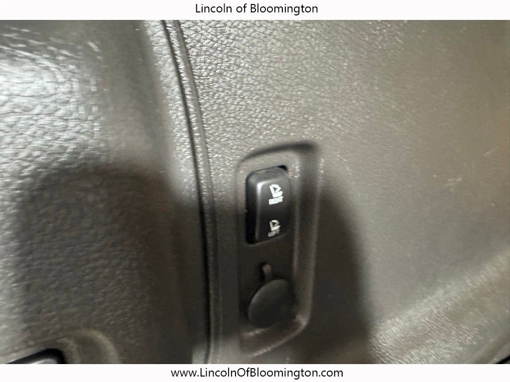 Used 2008 Ford Edge Limited FWD image 26