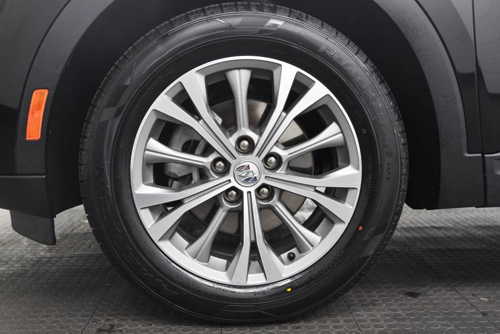 Used 2023 Buick Envision Preferred image 8