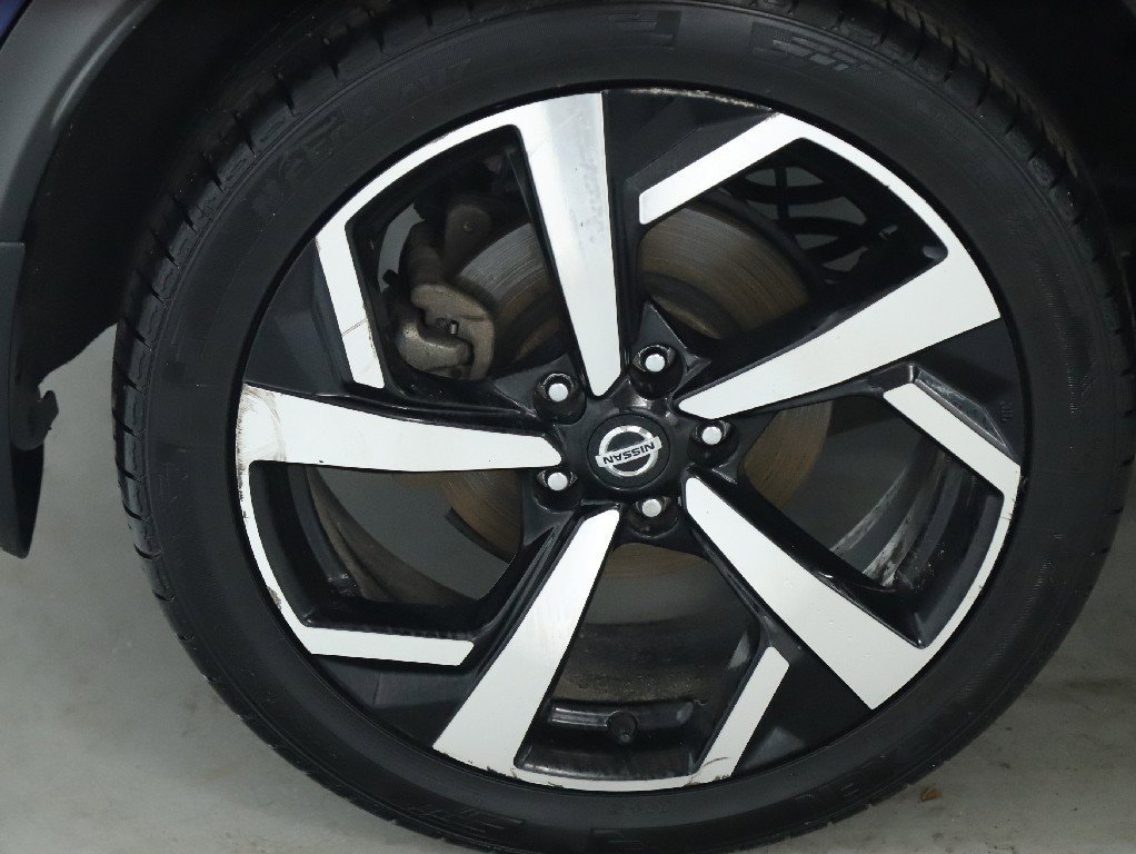 Used 2022 Nissan Rogue Sport SL w/ Premium Package image 12