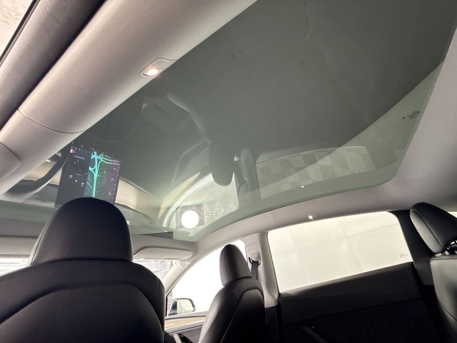 Used 2024 Tesla Model Y Long Range image 24