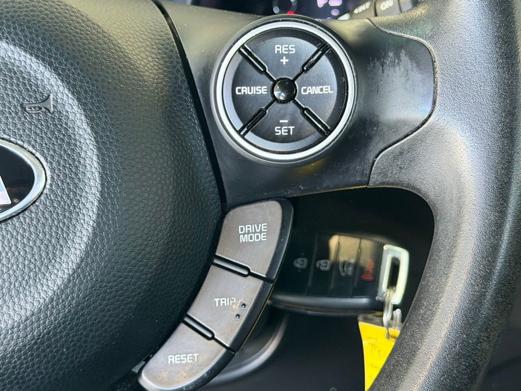 Used 2019 Kia Soul + FWD image 24