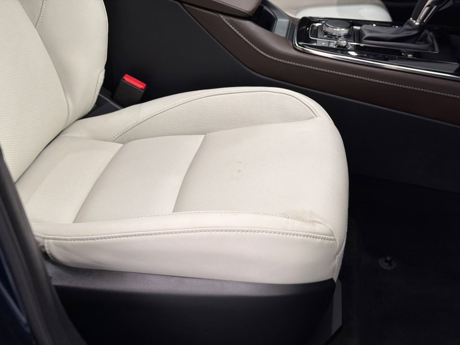 Certified 2025 MAZDA CX-30 AWD 2.5 S w/ Premium Package image 12