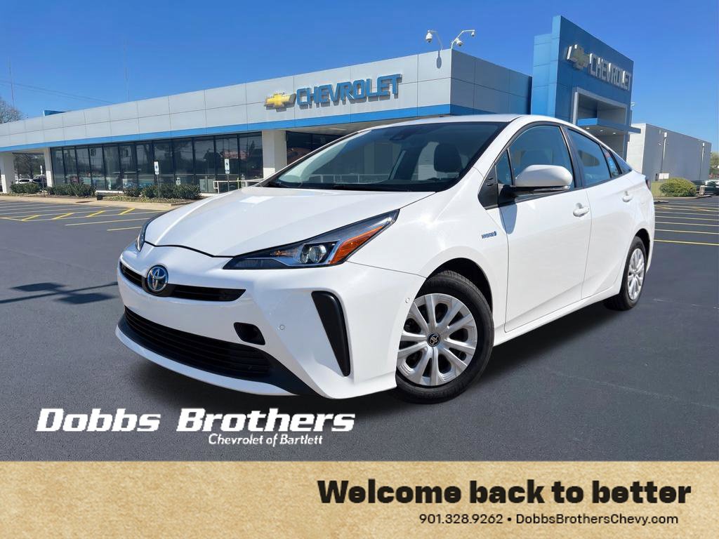 Used 2021 Toyota Prius LE FWD image 3