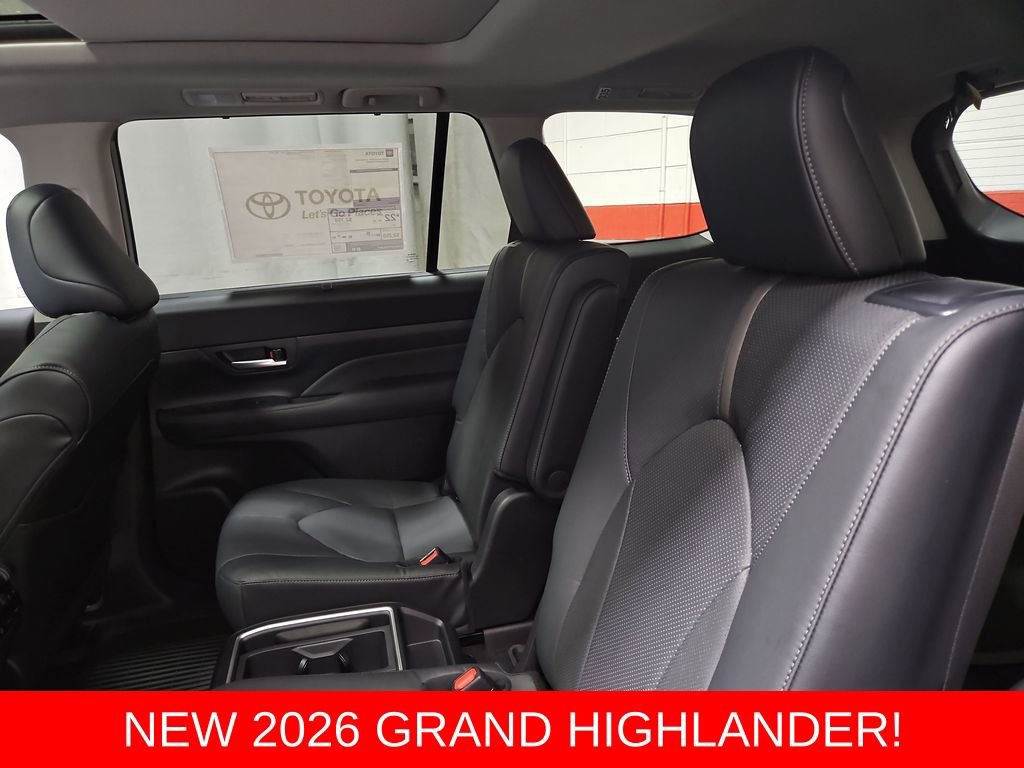 New 2026 Toyota Grand Highlander Platinum image 24