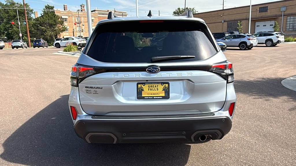 Used 2025 Subaru Forester Limited w/ Popular Package #2 AWD/4WD image 6