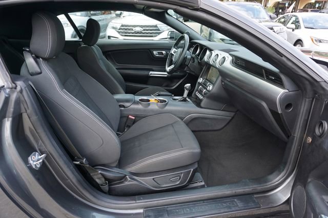 Certified 2020 Ford Mustang Convertible w/ Equipment Group 101A image 3