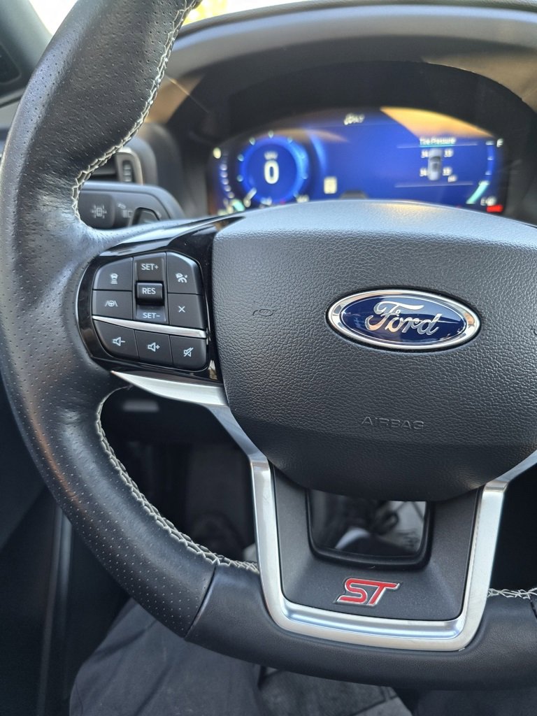 Used 2023 Ford Explorer ST w/ Equipment Group 401A image 14