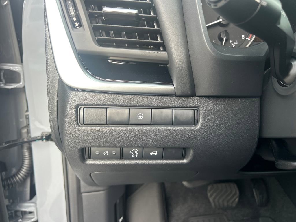 New 2026 Nissan Rogue SV image 34
