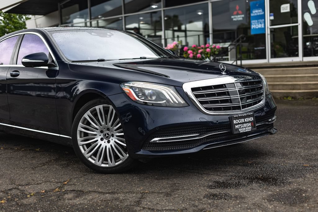 Used 2020 Mercedes-Benz S 560 Sedan image 3