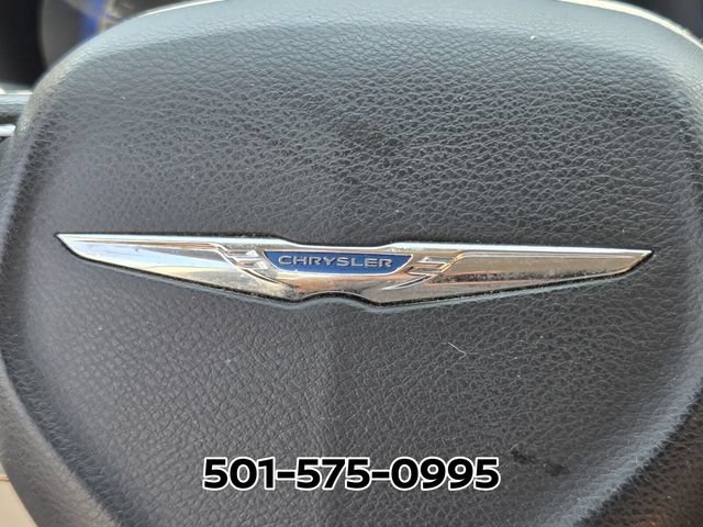 Used 2017 Chrysler Pacifica Touring FWD image 30