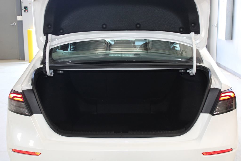 Used 2023 Honda Accord Sport image 44