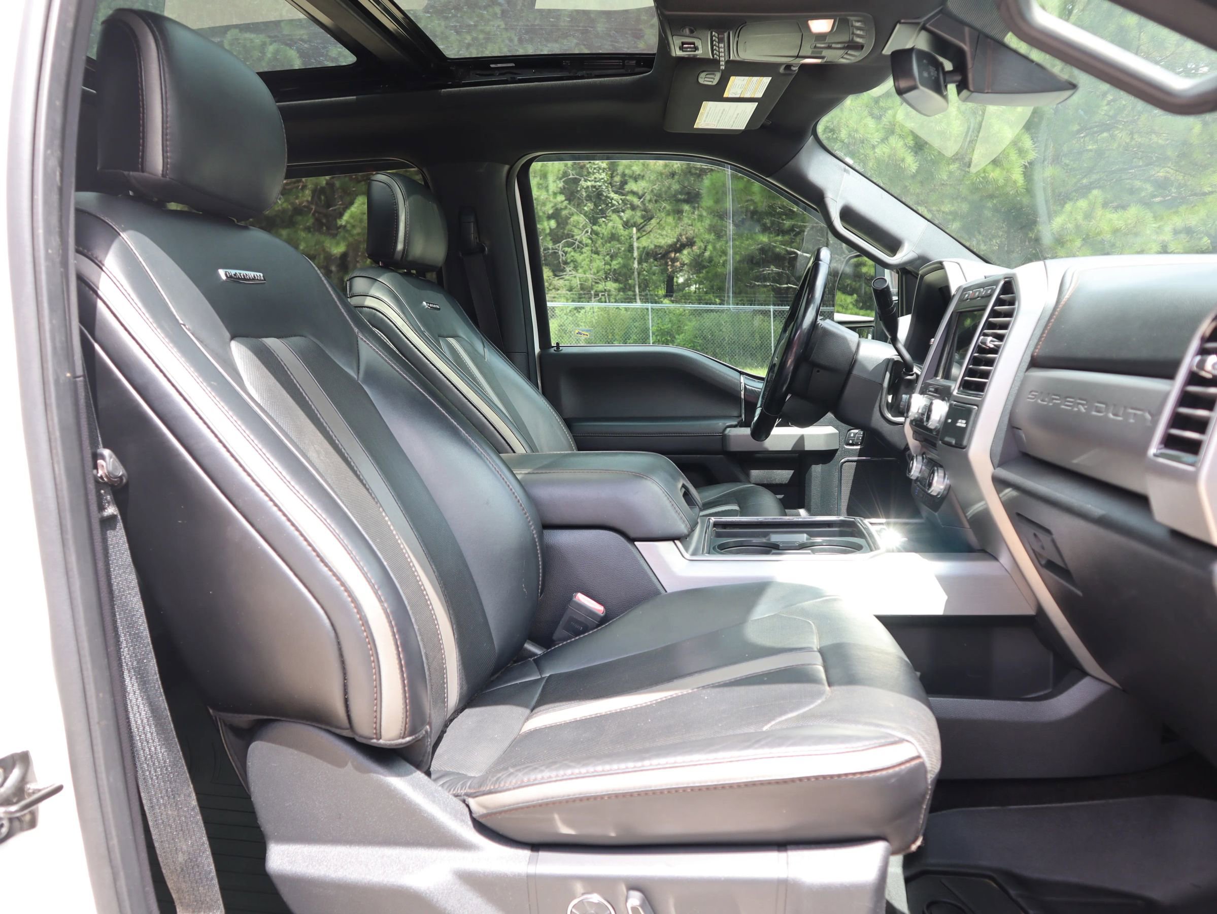 Used 2018 Ford F250 Platinum w/ Platinum Ultimate Package image 33