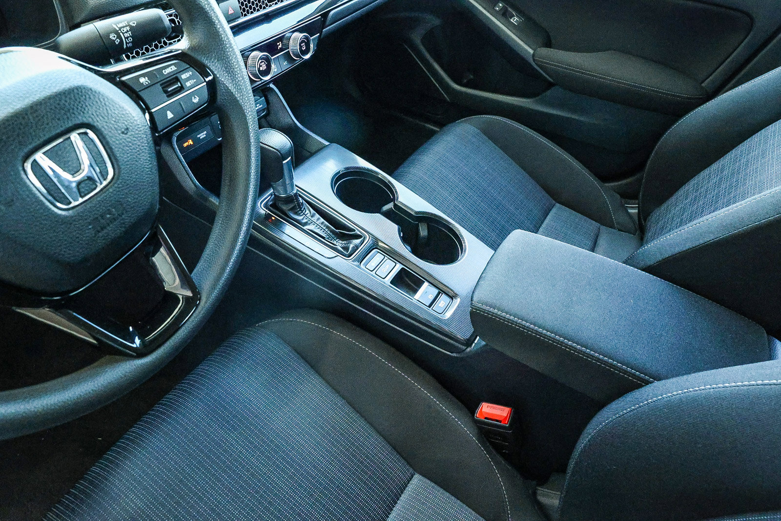 Used 2025 Honda Civic LX image 24