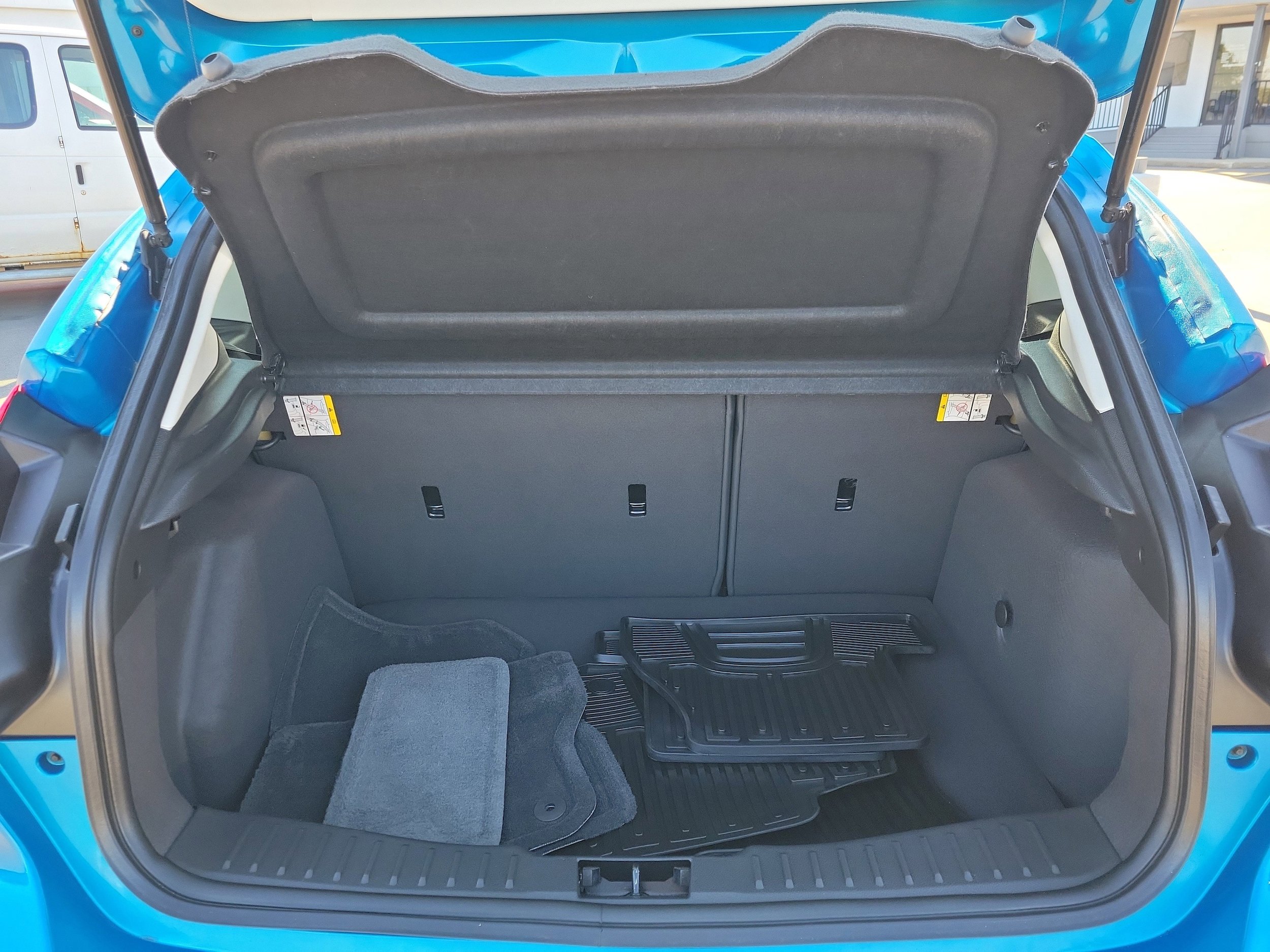 Used 2012 Ford Focus SE FWD image 7