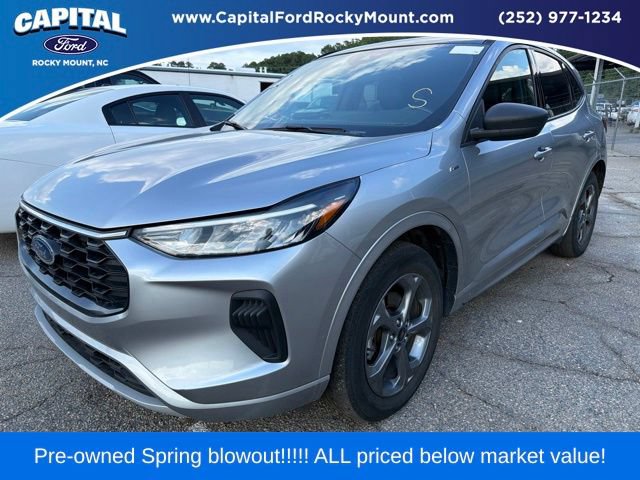 Used 2023 Ford Escape ST-Line w/ Tech Pack #1 AWD/4WD image 1