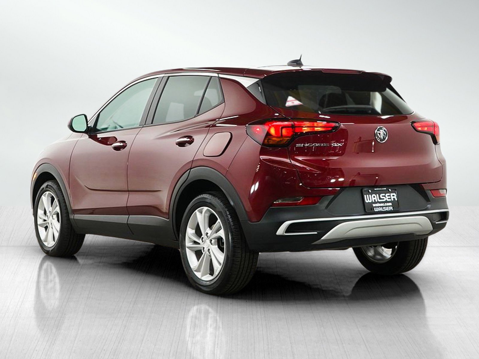 Used 2023 Buick Encore GX Preferred w/ Cold Weather Comfort Package FWD image 3