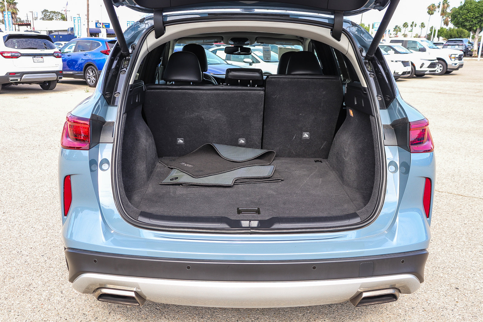 Used 2022 INFINITI QX50 Luxe image 28