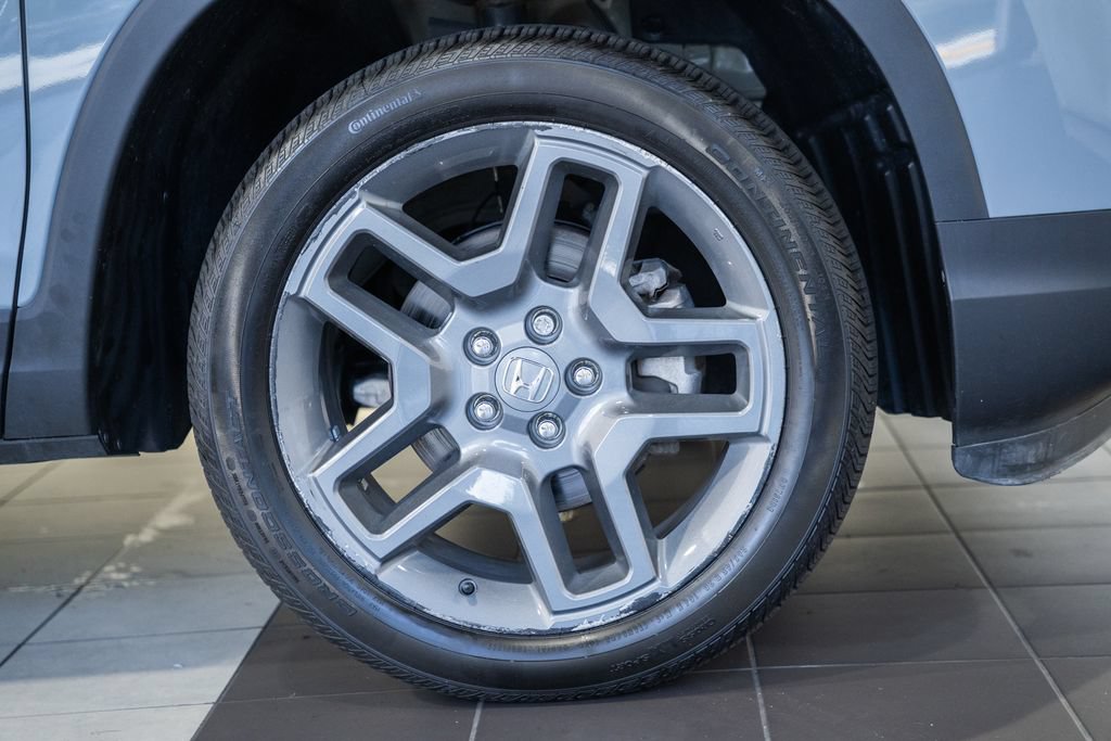 Used 2023 Honda Passport EX-L image 17