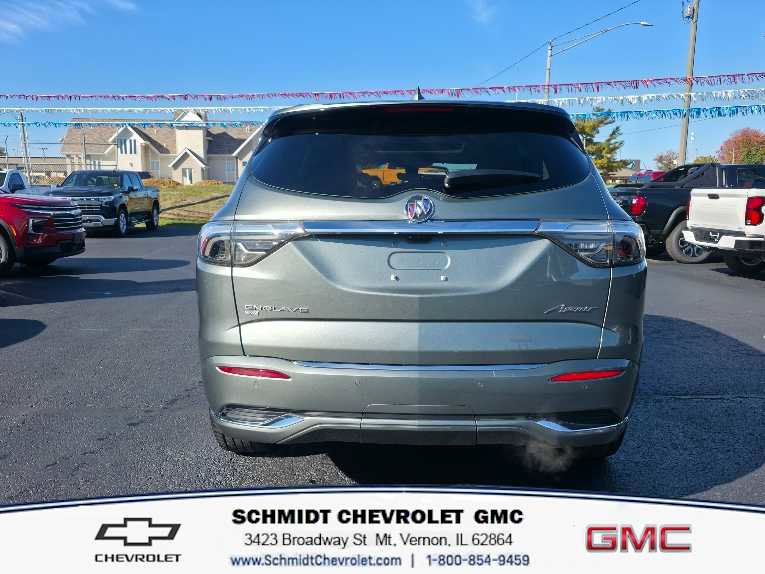 Used 2024 Buick Enclave Avenir w/ Avenir Technology Package image 6