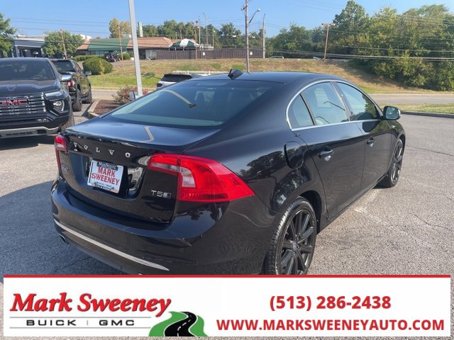 Used 2017 Volvo S60 T5 Inscription Platinum w/ Climate Package image 6