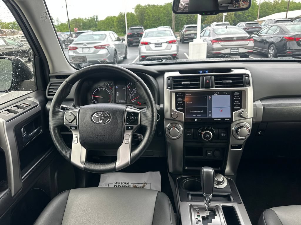 Used 2024 Toyota 4Runner SR5 Premium AWD/4WD image 18