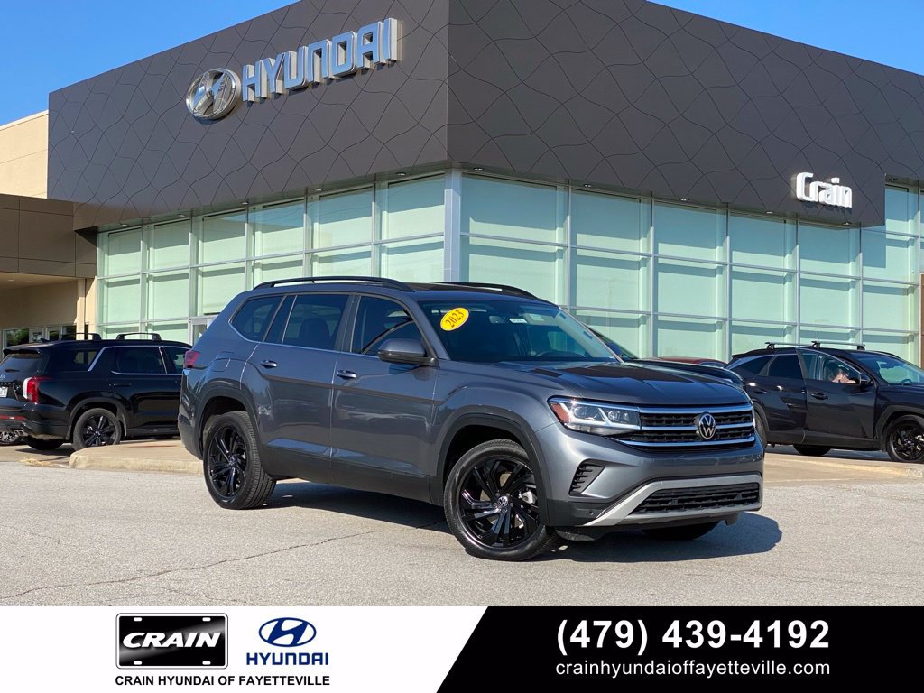 Used 2023 Volkswagen Atlas SE AWD/4WD image 1