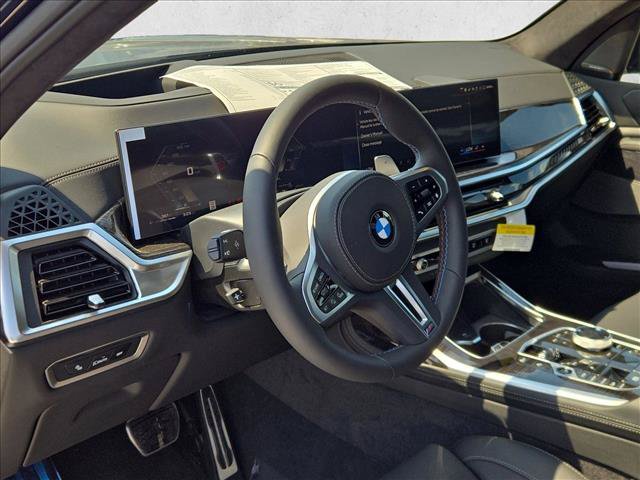 New 2026 BMW X7 M60i w/ Climate Comfort Package AWD/4WD image 3