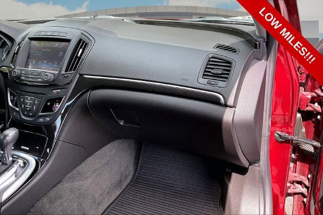Used 2016 Buick Regal FWD image 16