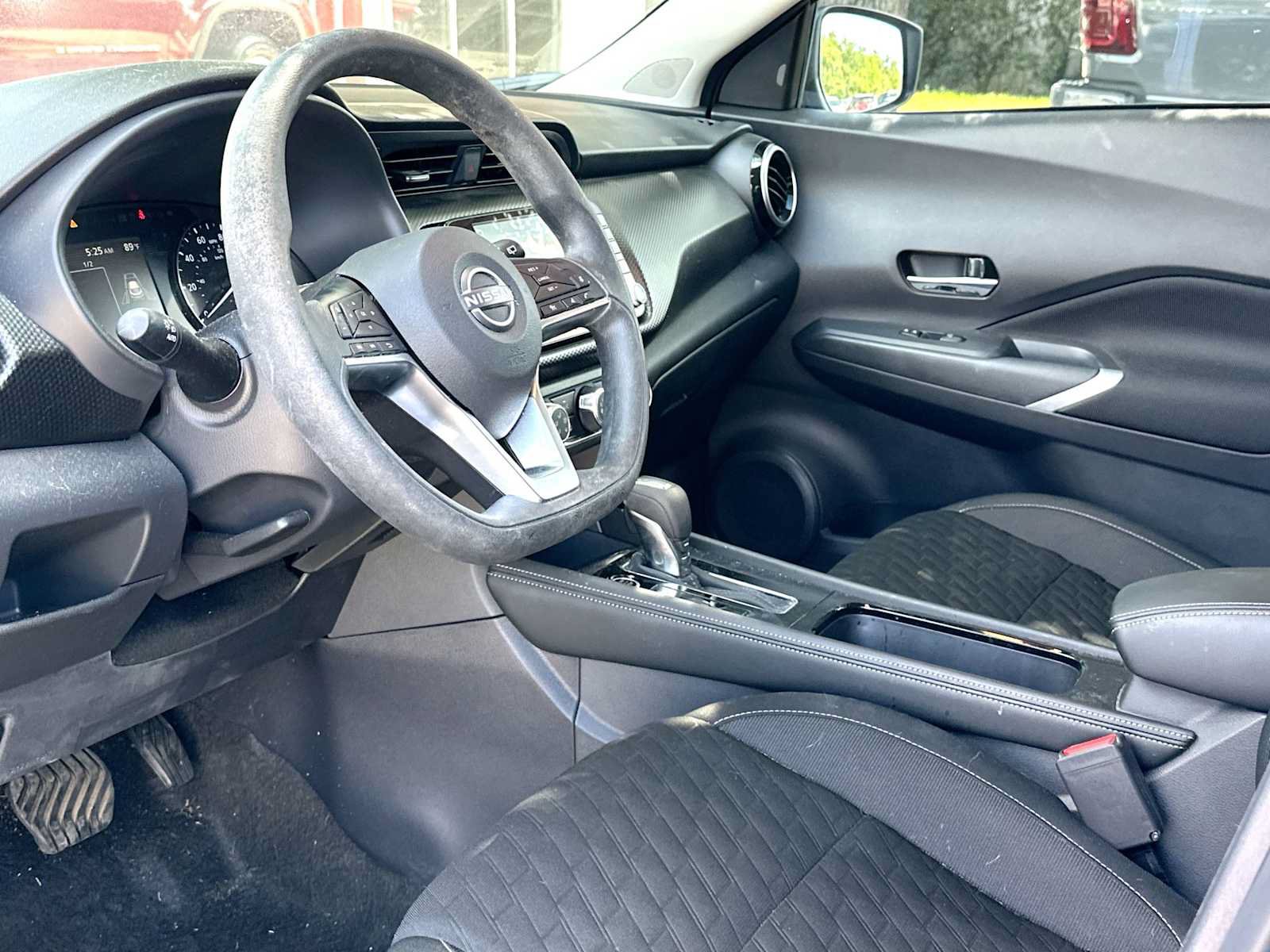 Used 2024 Nissan Kicks SV FWD image 18
